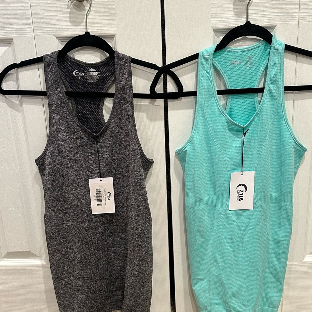 ZYIA athletic tank tops size small